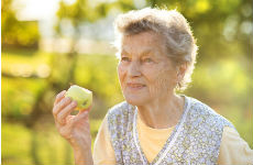 elder-eating-apple